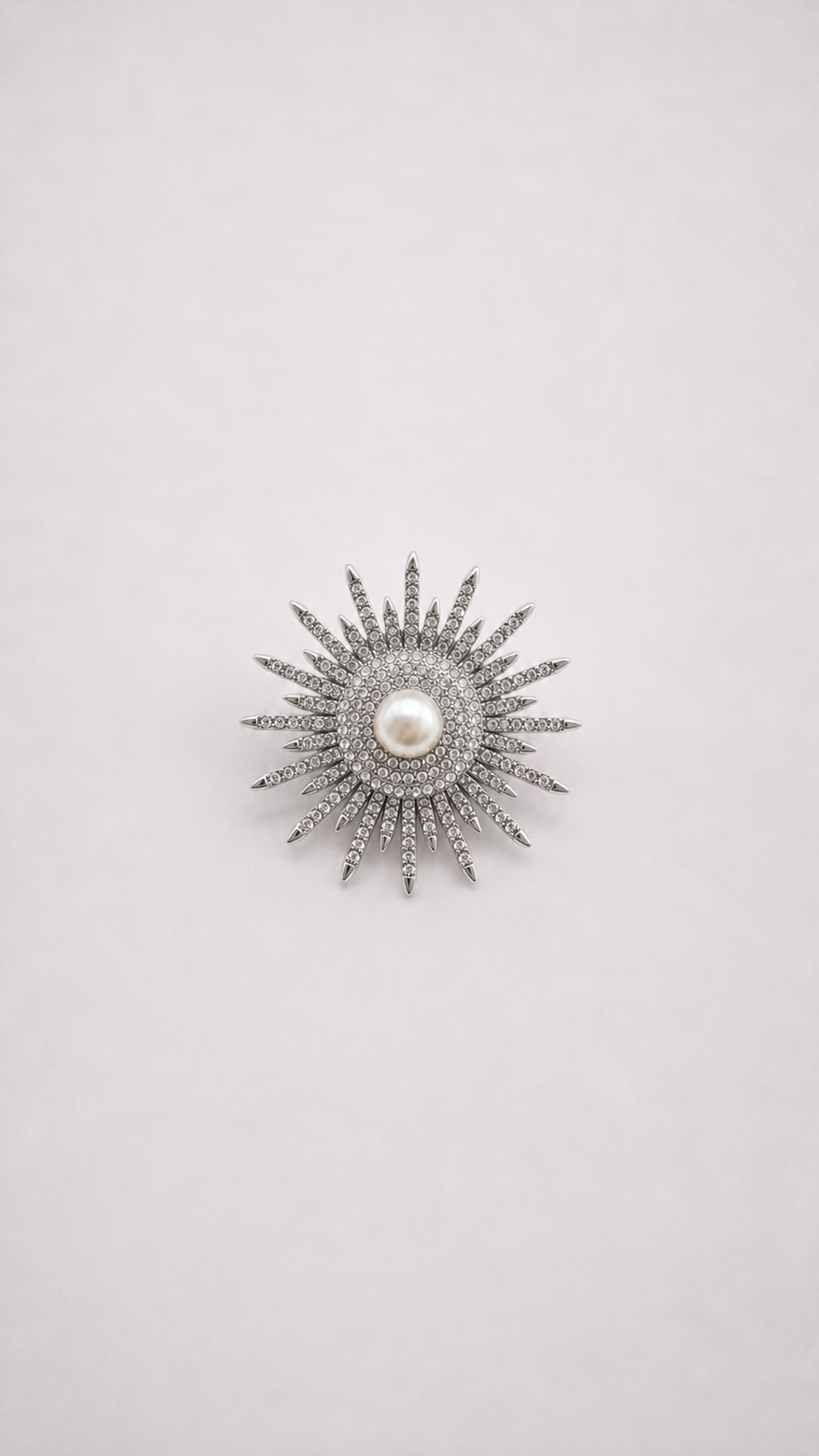 QELOS Brooch